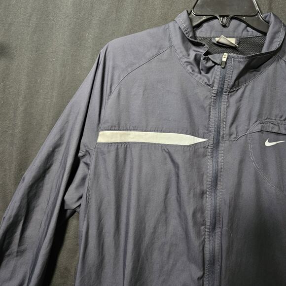 Nike Windbreaker Running Activewear Full Zip Jacket‎ Size XL Lightweight Swoosh - Picture 2 of 15